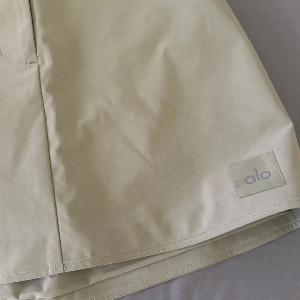 LIKE NEW ALO High Speed Mini Skirt, Limestone, size XS